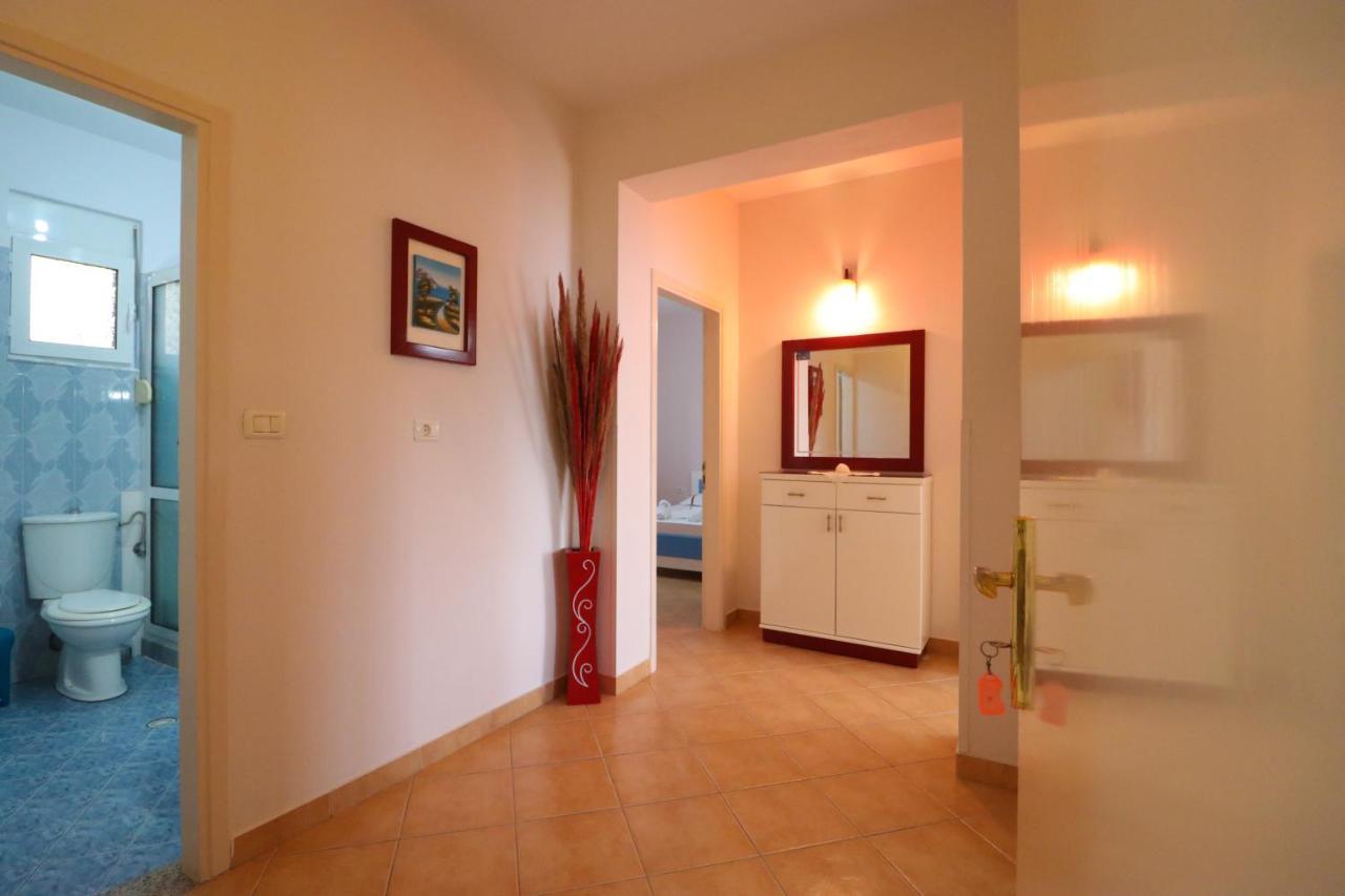 Apartments Vila Roboci Саранде Екстериор снимка