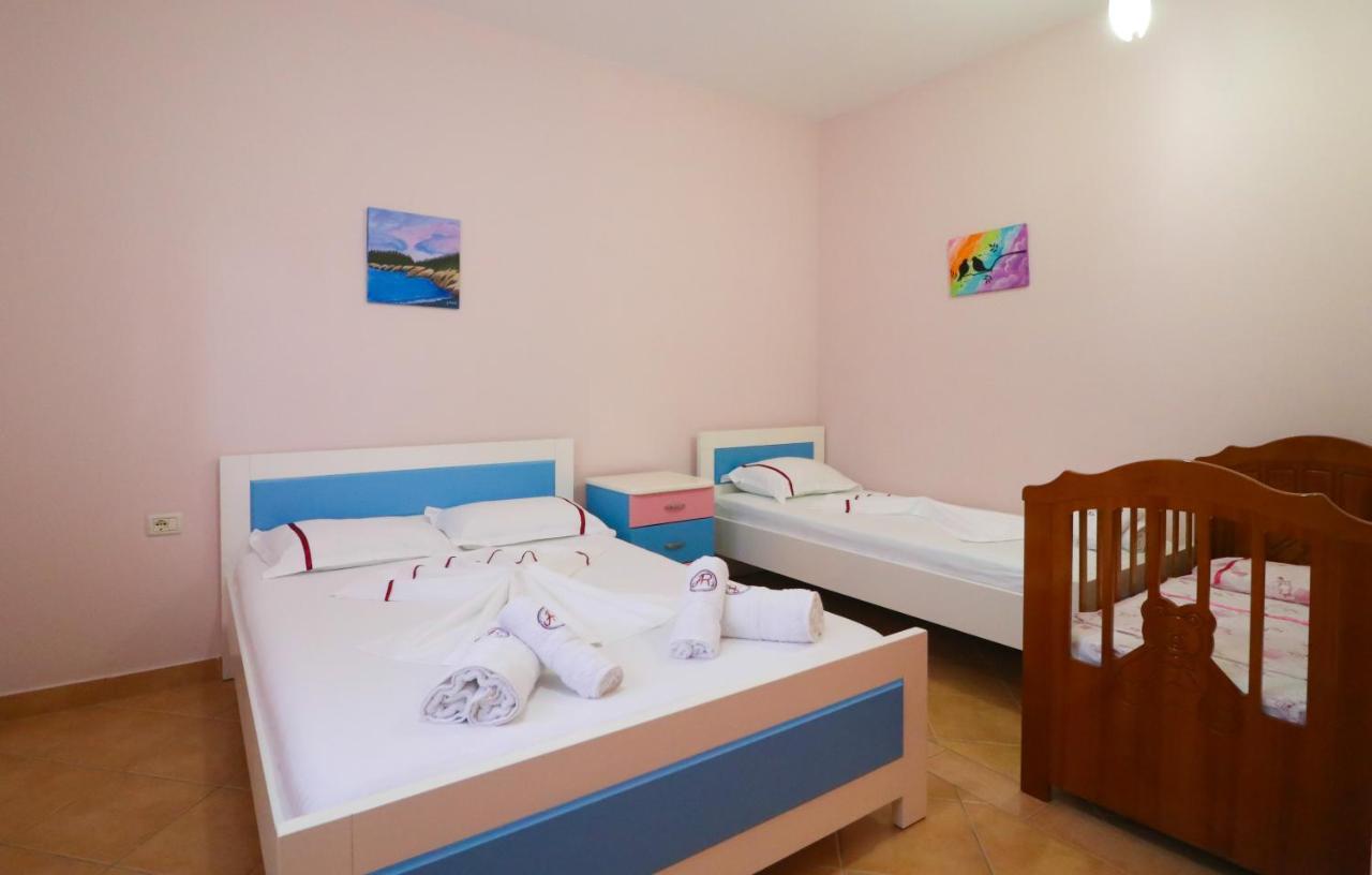 Apartments Vila Roboci Саранде Екстериор снимка
