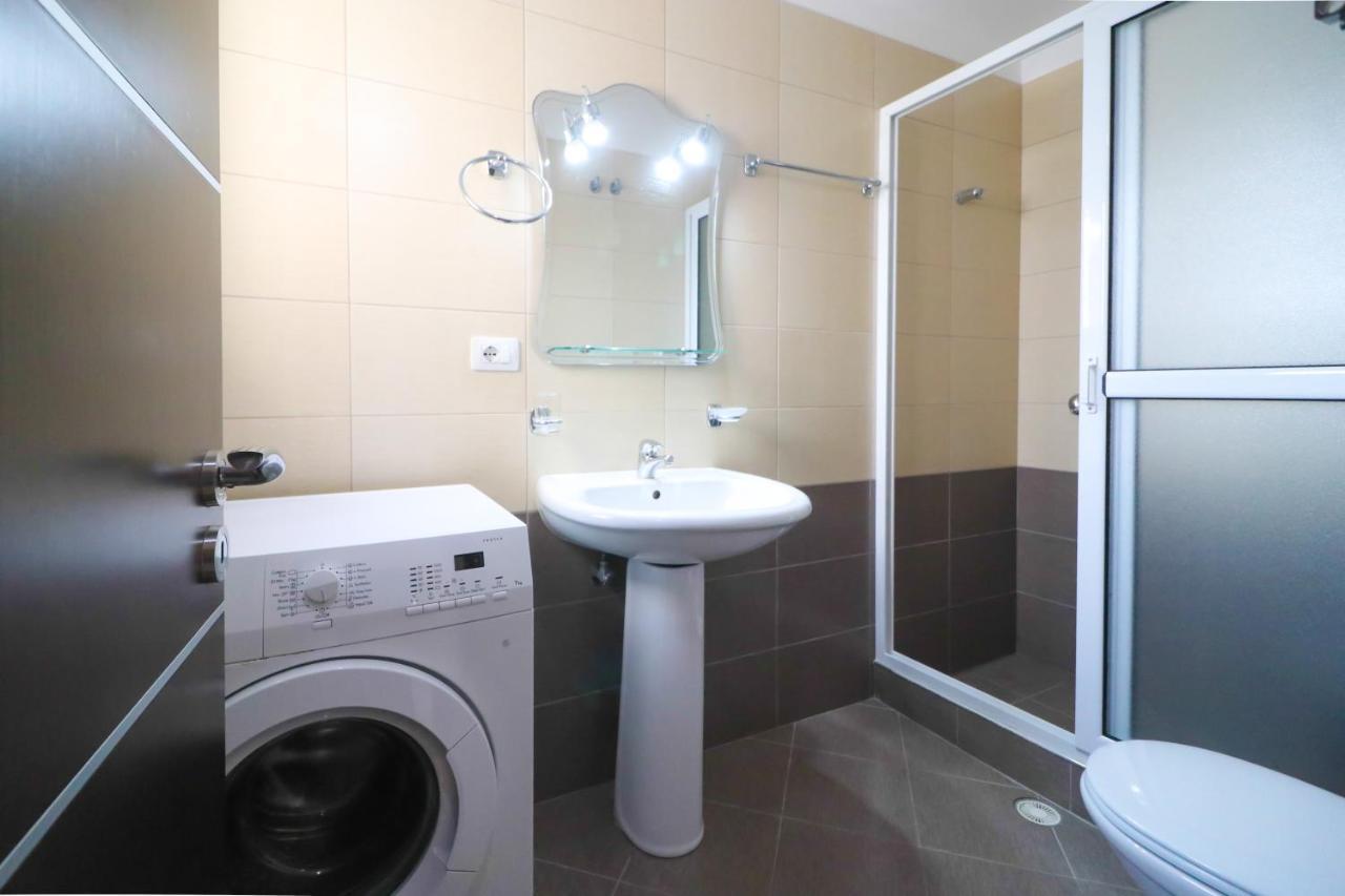 Apartments Vila Roboci Саранде Екстериор снимка