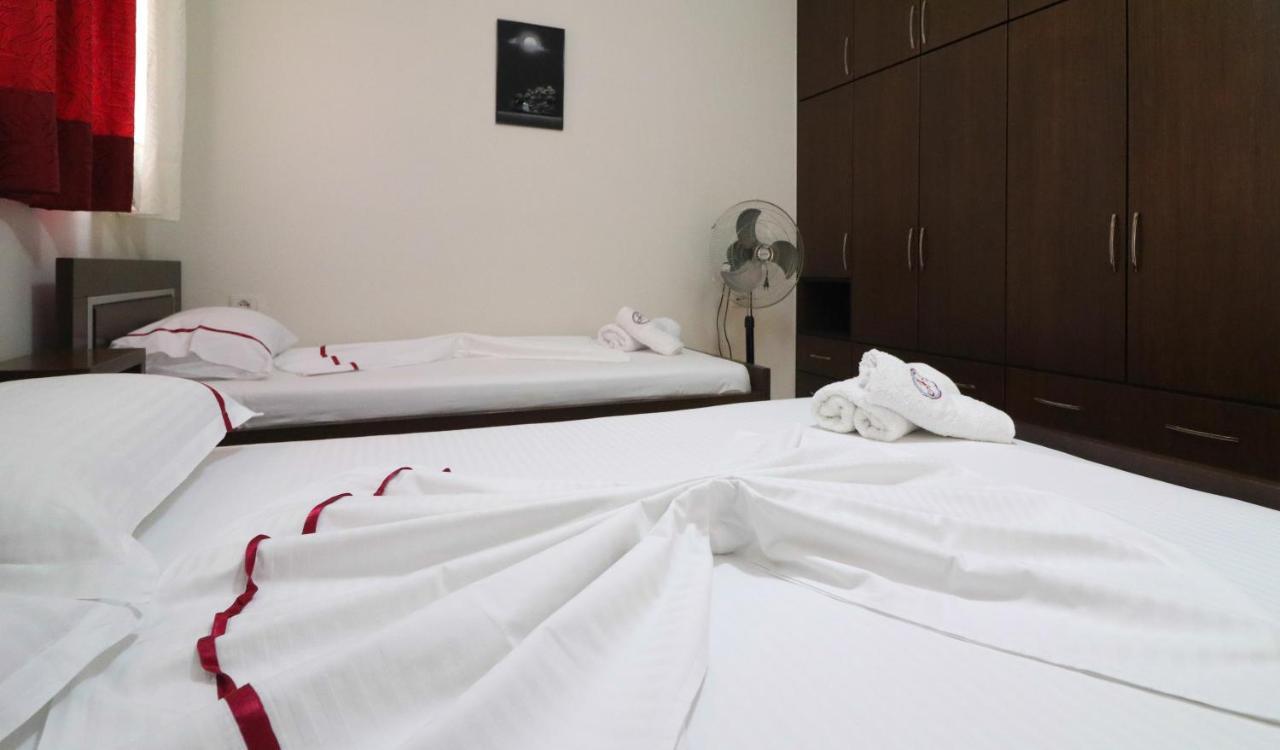 Apartments Vila Roboci Саранде Екстериор снимка